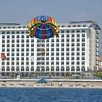 Hotel Megasaray Westbeach