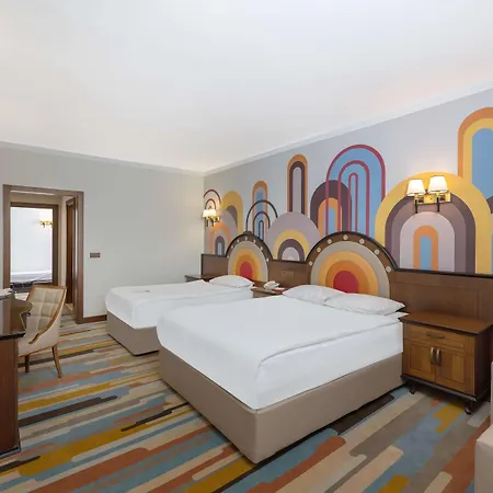 Megasaray Westbeach Hotel 5*