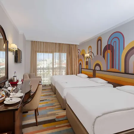 Megasaray Westbeach 5* אנטליה