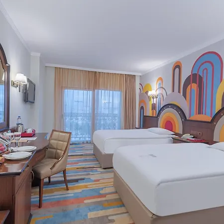 Megasaray Westbeach 5*